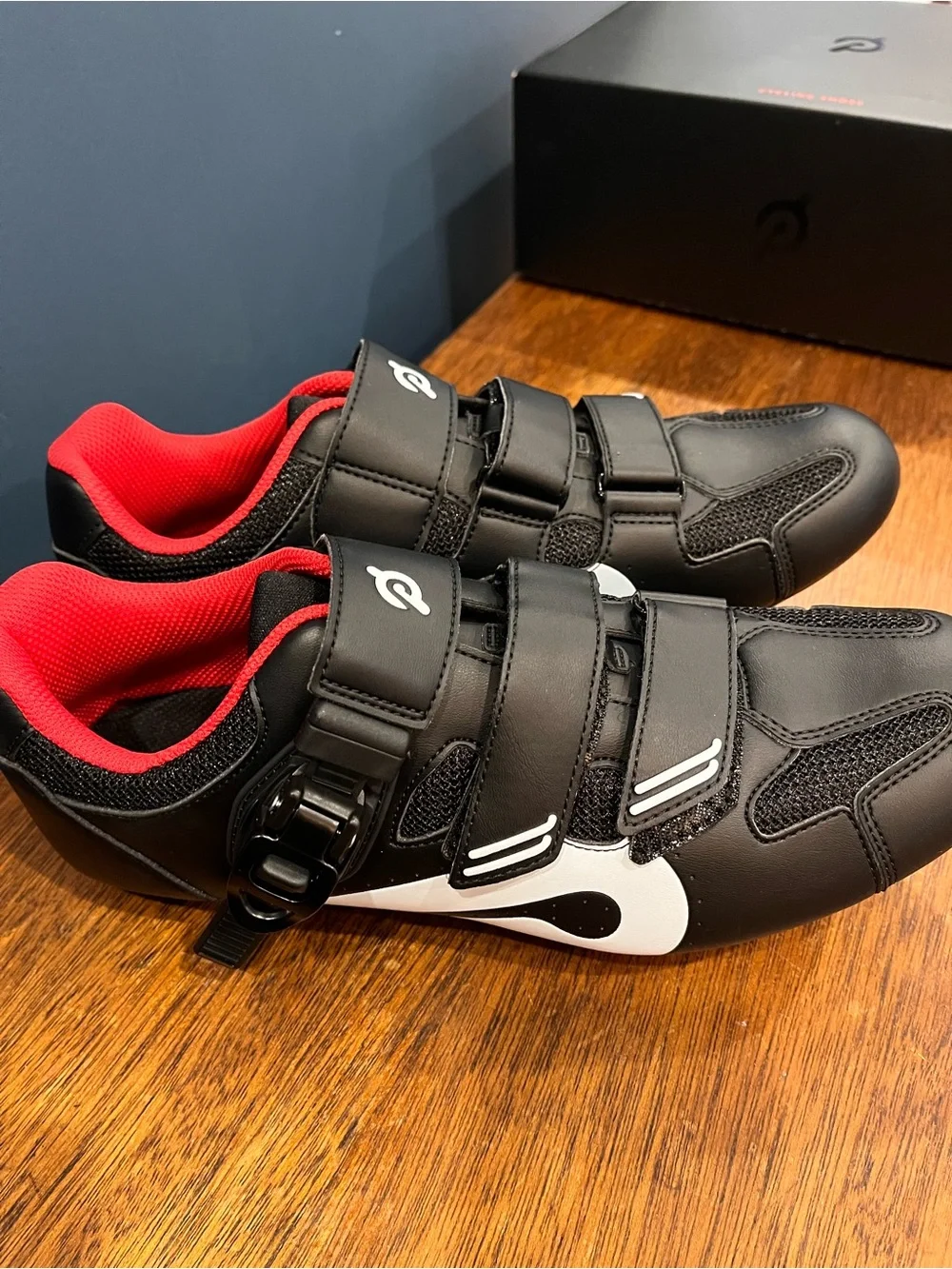 Peloton Cycling Shoes - Black with Red Lining